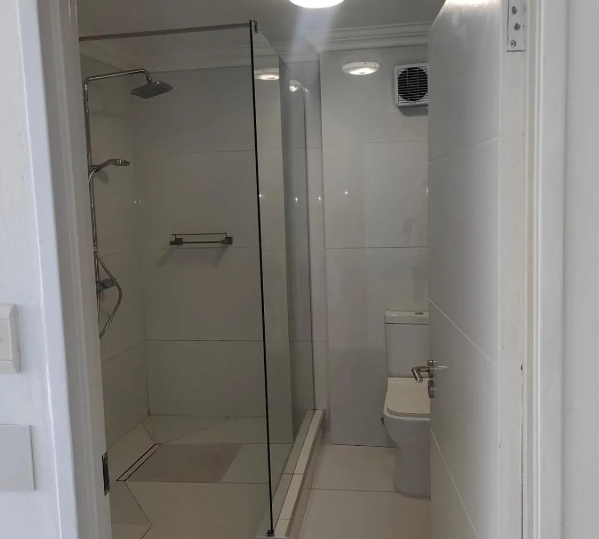 Water Front Apartment-Ocean Palace タイガー・バレー